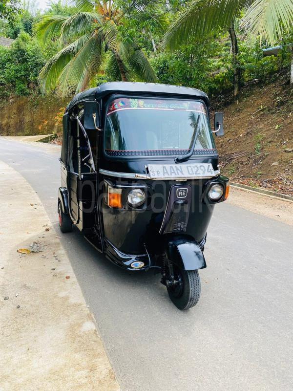 Bajaj Three Wheel 2013 - பயன்படுத்தப்பட்டது முச்சக்கர வண்டி sale in Sri Lanka - patpat.lk