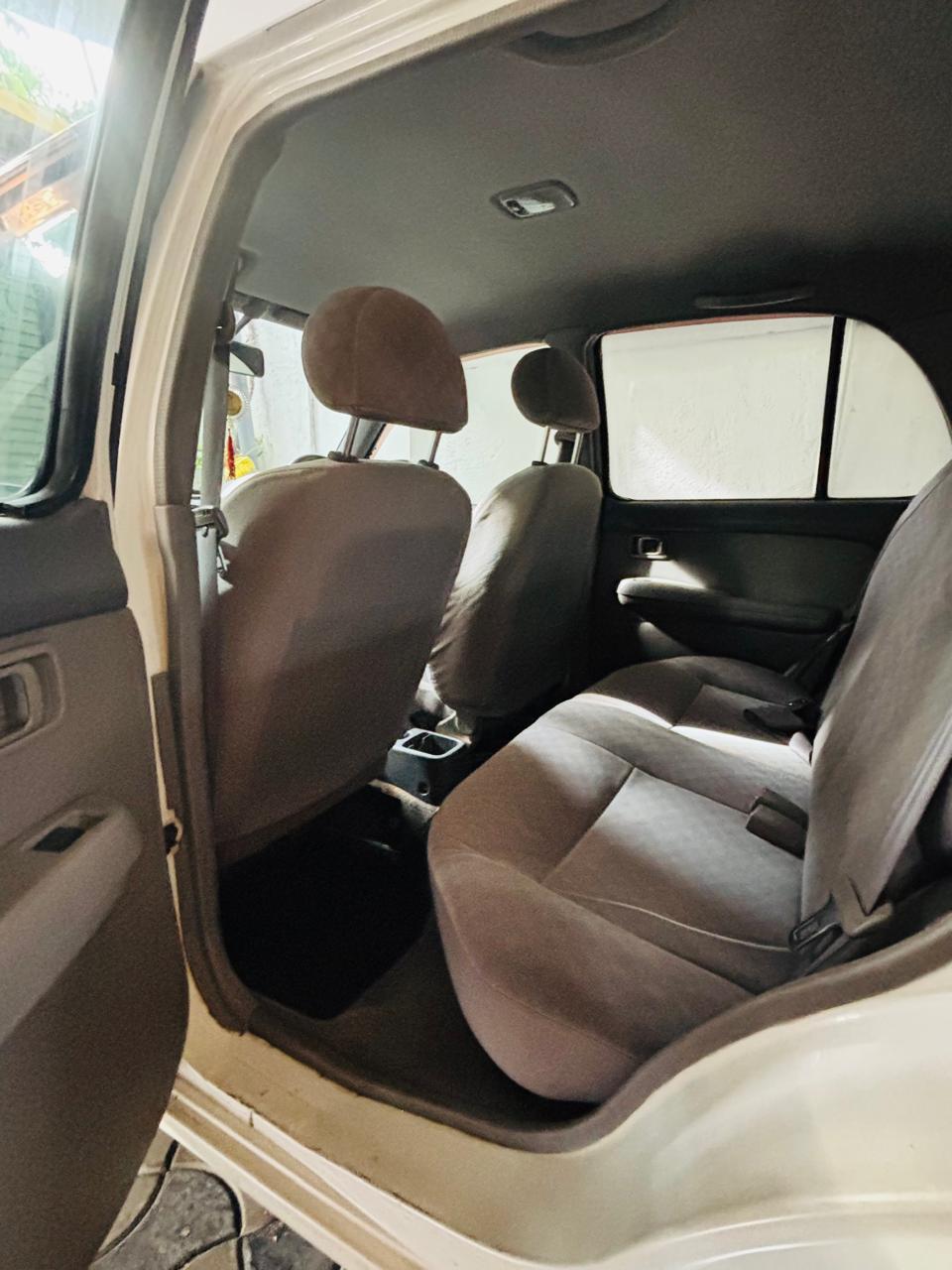 Nissan March 2001 - Used Car sale in Sri Lanka - patpat.lk