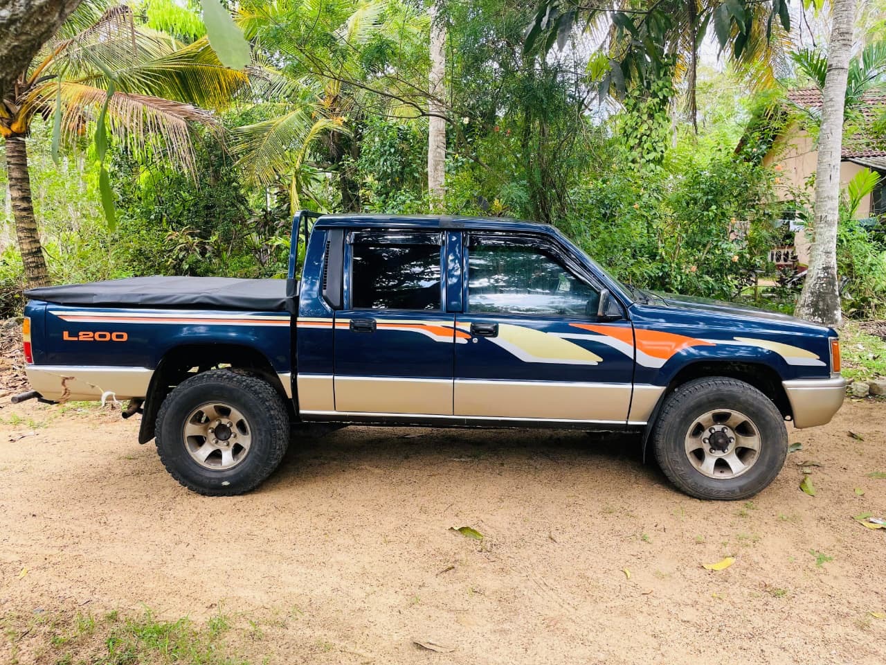 Mitsubishi L200 1994 - Used Pick-up  sale in Sri Lanka - patpat.lk