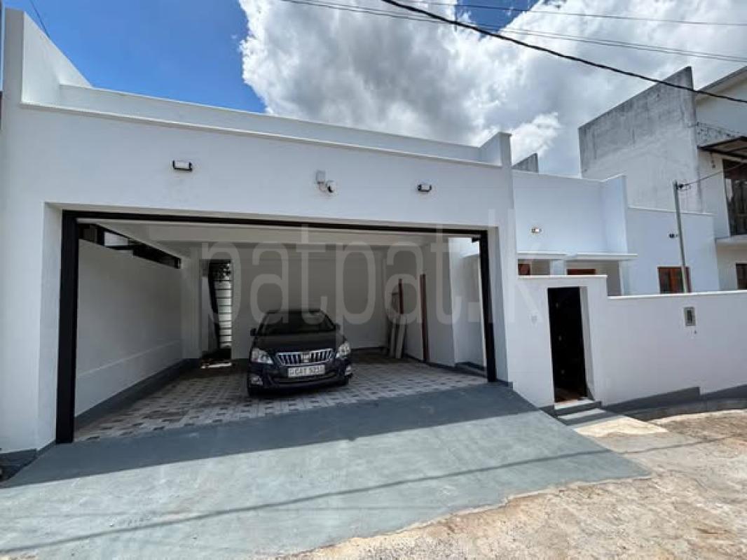 House for Sale in Malabe ads-image-1