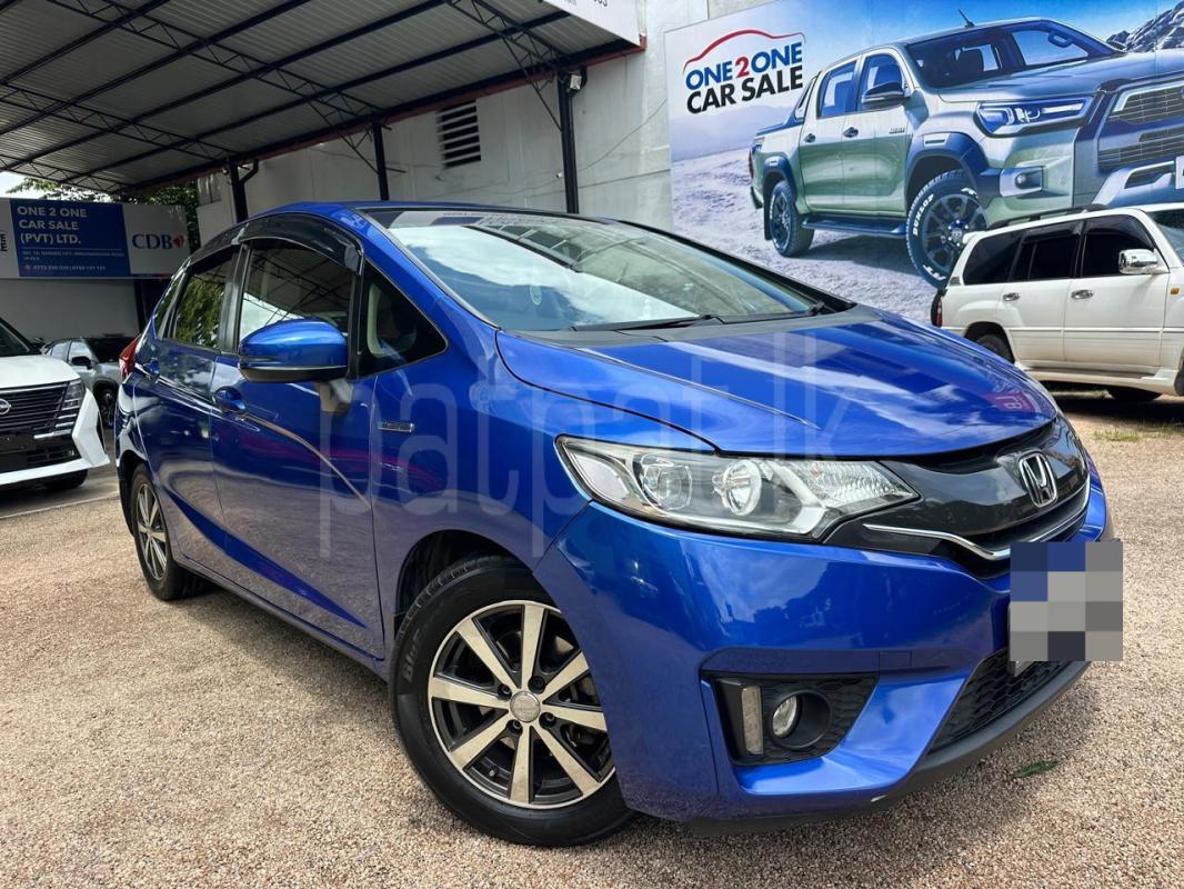 Honda Fit 2013 - பயன்படுத்தப்பட்டது கார் sale in Sri Lanka - patpat.lk