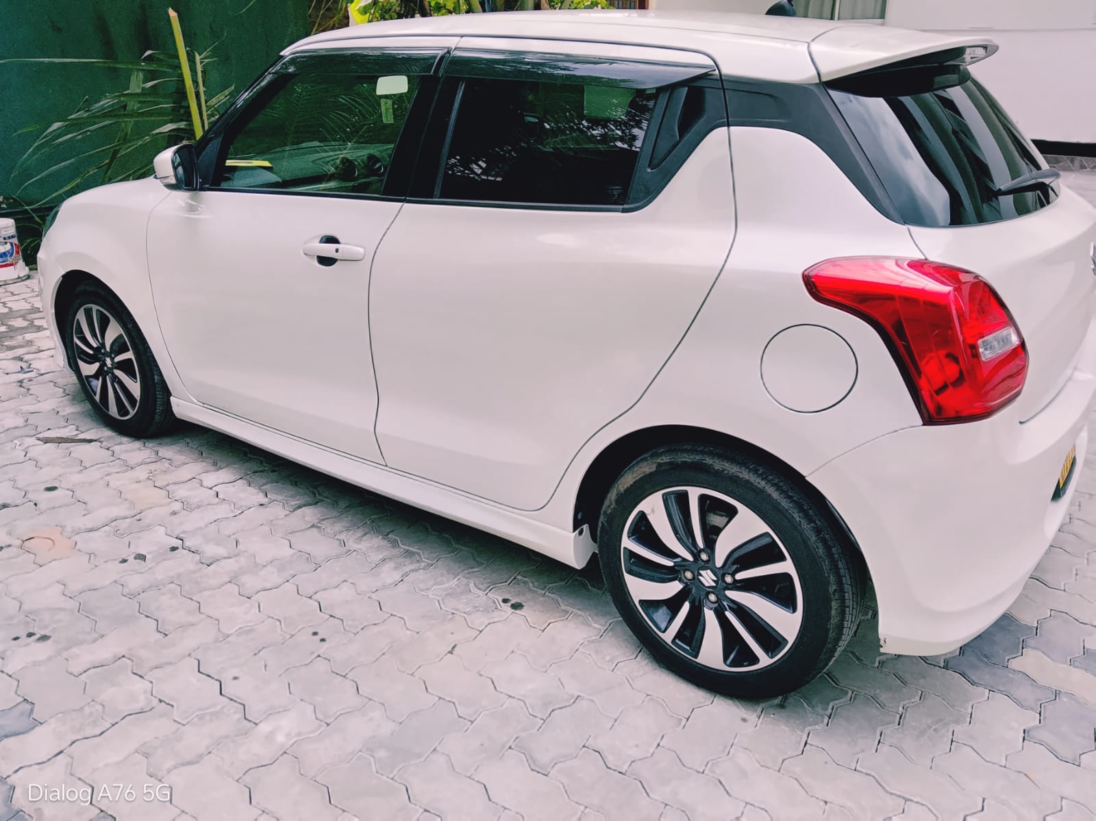 Suzuki Swift 2017 - Used Car sale in Sri Lanka - patpat.lk