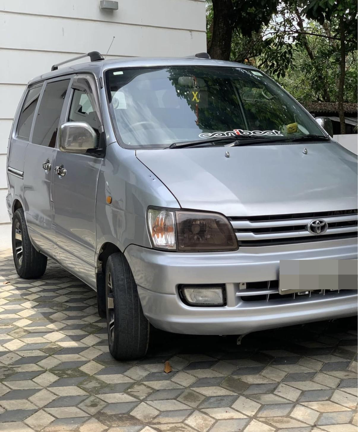 Toyota TownAce 1998 - பயன்படுத்தப்பட்டது வேன் sale in Sri Lanka - patpat.lk