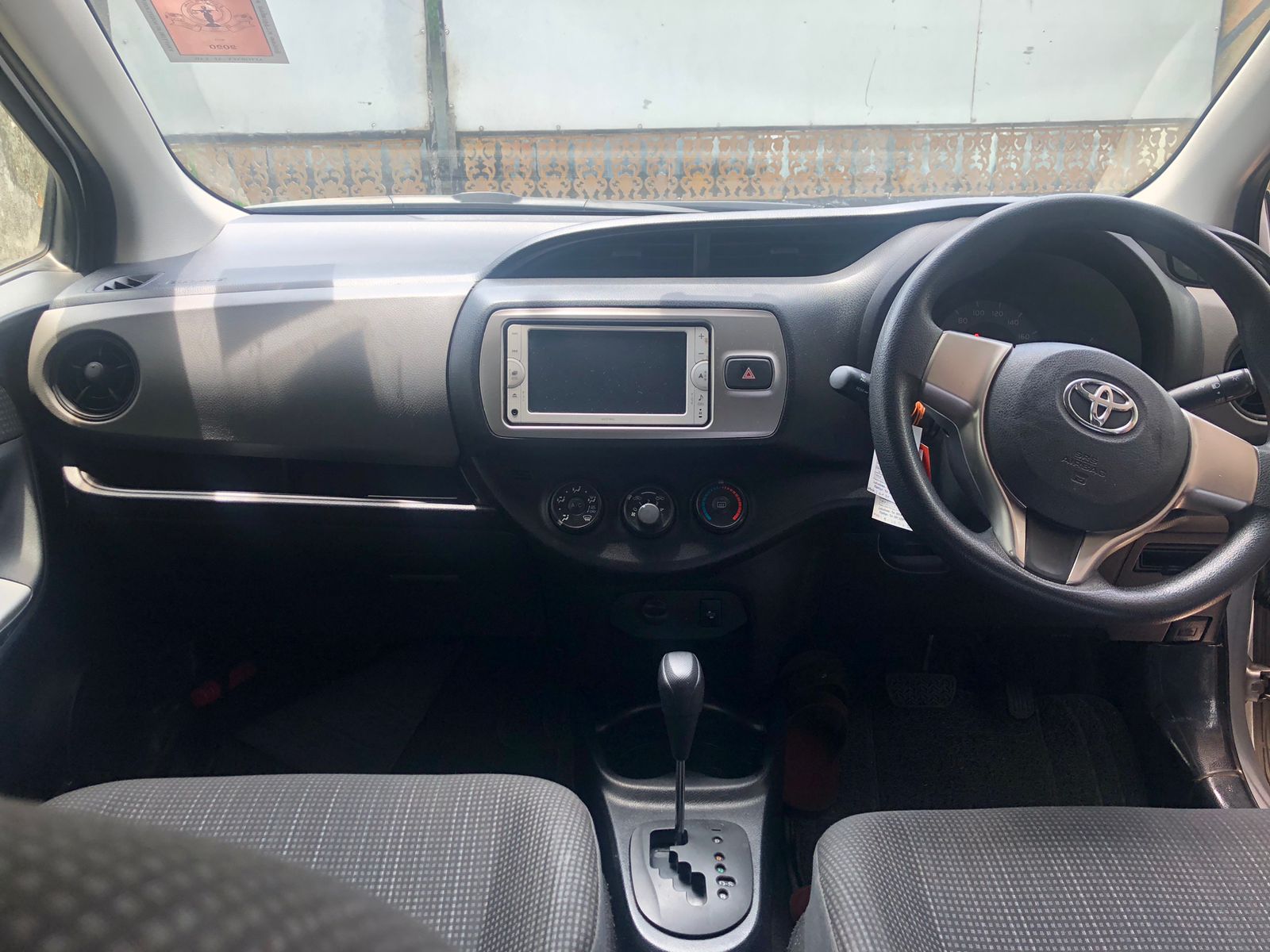Toyota Vitz 2016 - Used Car sale in Sri Lanka - patpat.lk