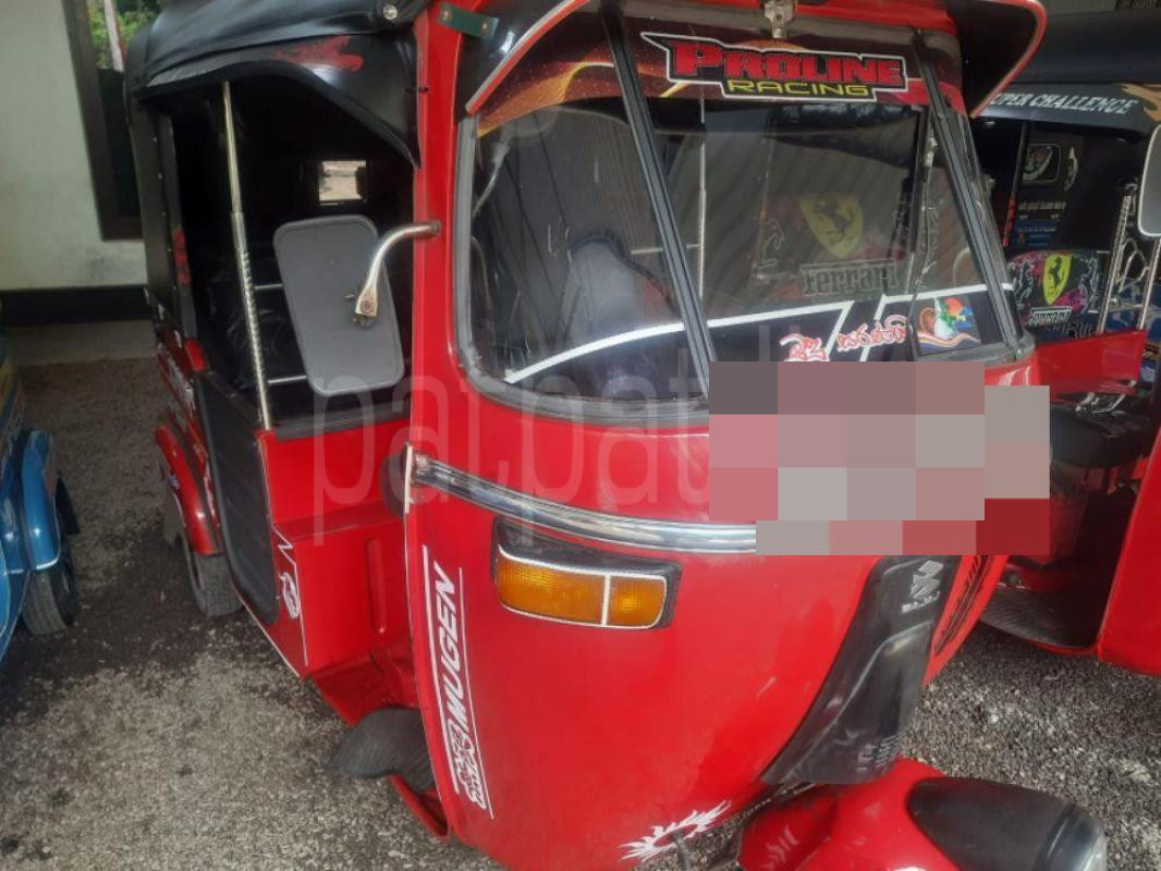 Bajaj Three Wheel 2006 - பயன்படுத்தப்பட்டது முச்சக்கர வண்டி sale in Sri Lanka - patpat.lk