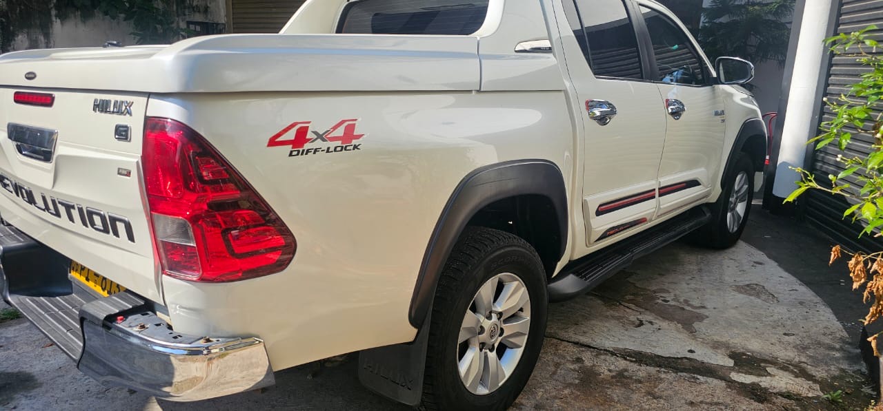 Toyota Hilux 2018 - Used Pick-up  sale in Sri Lanka - patpat.lk