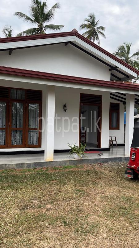 House for Sale in Divulapitiya