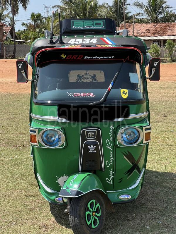 Bajaj 4 stroke 2010 - භාවිතා කරන ලද ත්‍රිරෝද රථය sale in Sri Lanka - patpat.lk