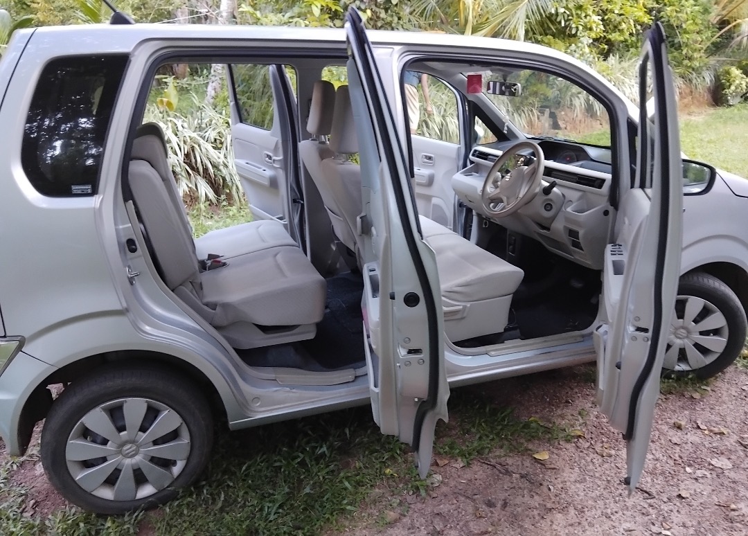 Suzuki Wagon R 2017 - භාවිතා කරන ලද කාර් sale in Sri Lanka - patpat.lk