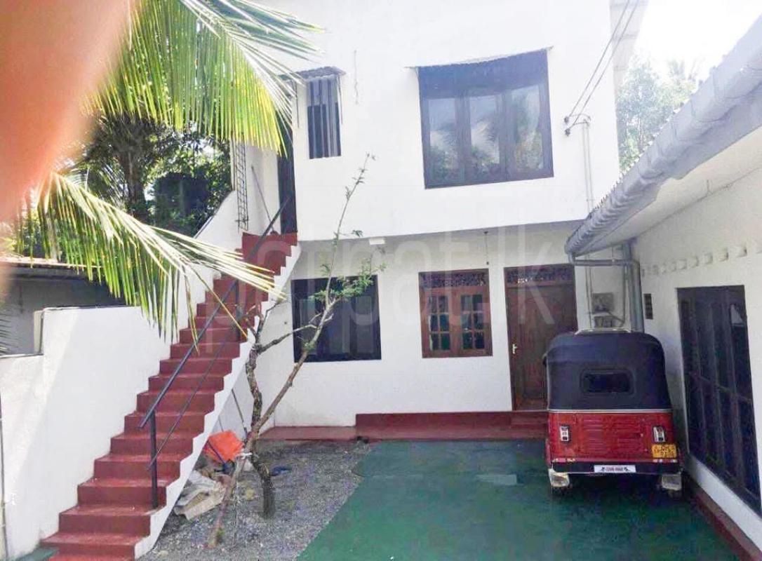 House for Sale in Polgasowita ads-image-1