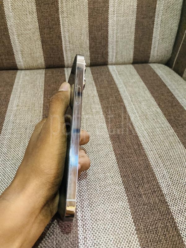 I phone 13 pro max used