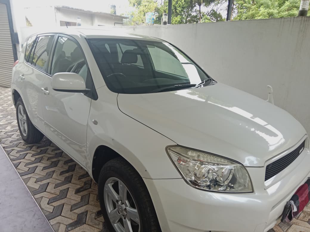 Toyota RAV4 2007 - பயன்படுத்தப்பட்டது SUV sale in Sri Lanka - patpat.lk