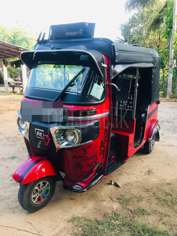 Bajaj 4 stroke 2019 - மறுசீரமைக்கப்பட்டது முச்சக்கர வண்டி sale in Sri Lanka - patpat.lk