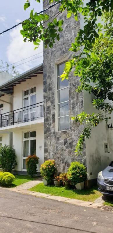 House for Sale in Piliyandala