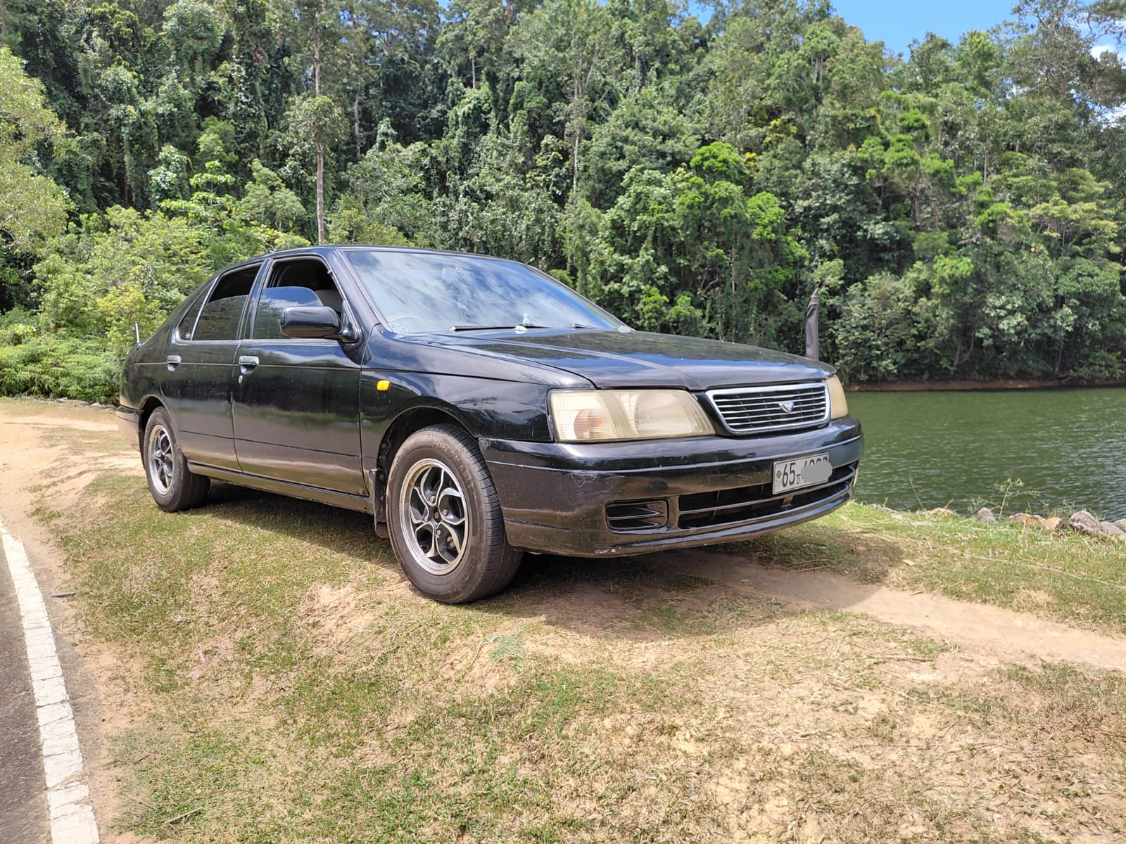 Nissan Bluebird 1999 - Used Car sale in Sri Lanka - patpat.lk