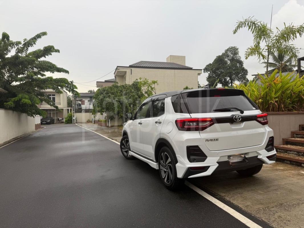 Advertisement image 5