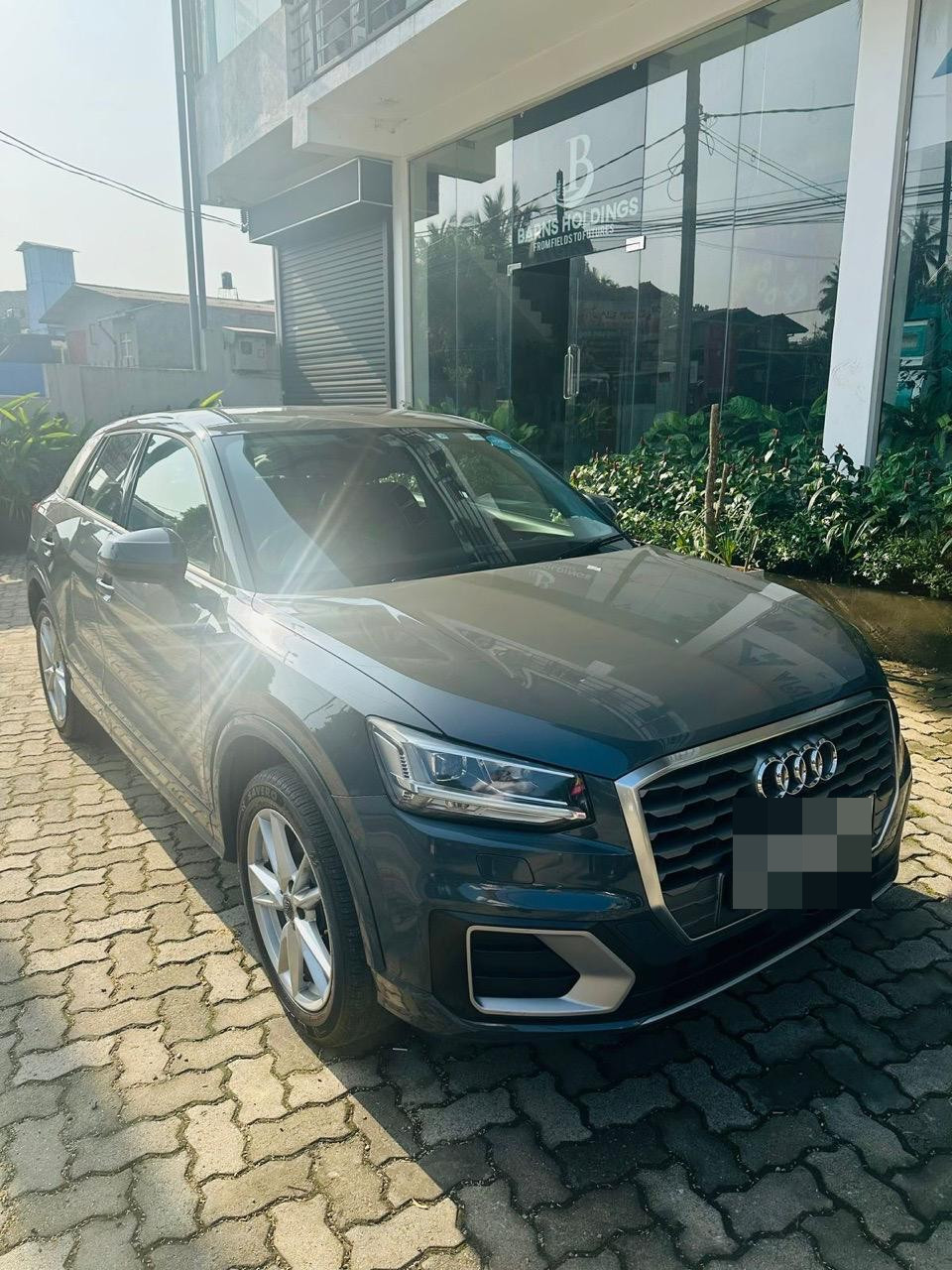Audi Q2 2019 - பயன்படுத்தப்பட்டது SUV sale in Sri Lanka - patpat.lk