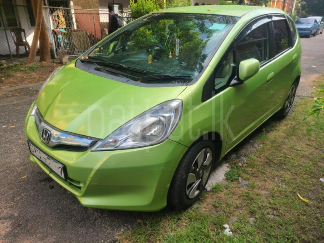 Honda Fit 2011 - பயன்படுத்தப்பட்டது கார் sale in Sri Lanka - patpat.lk