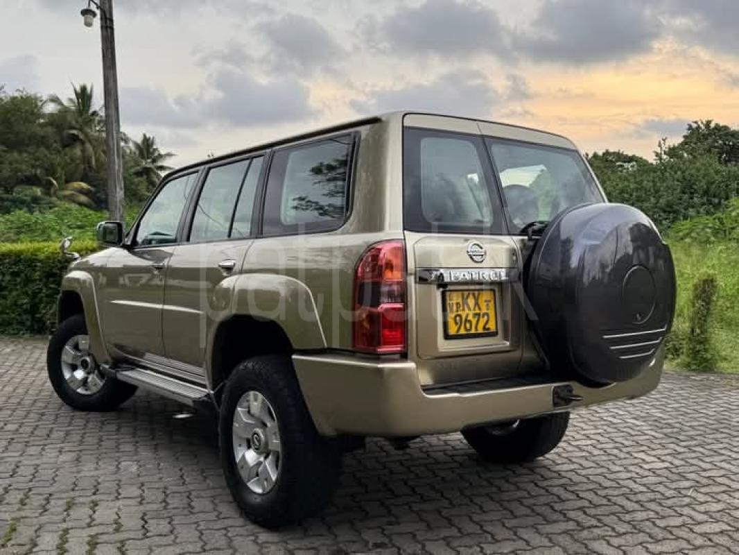 Advertisement image 4