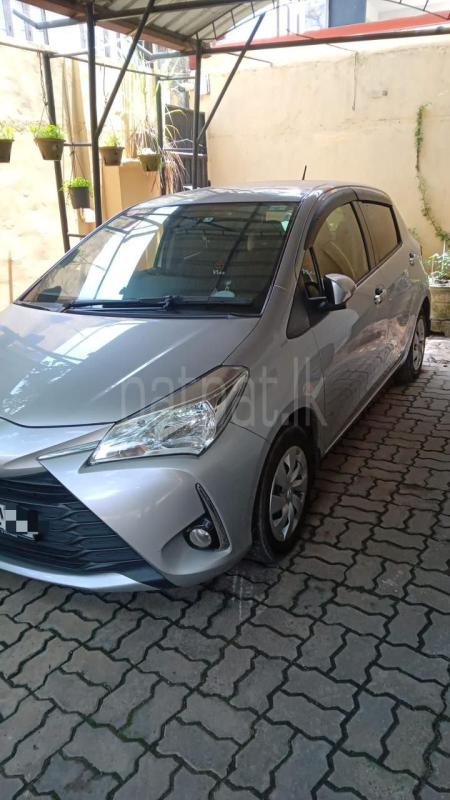 Toyota Vitz 2018 - பயன்படுத்தப்பட்டது கார் sale in Sri Lanka - patpat.lk