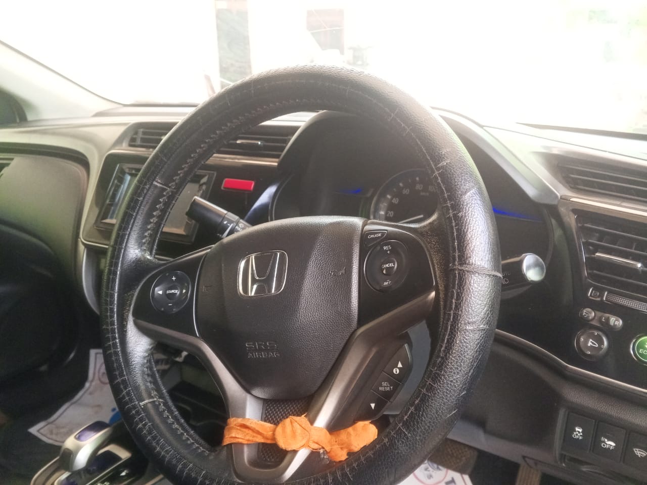 Honda Grace 2015 - பயன்படுத்தப்பட்டது கார் sale in Sri Lanka - patpat.lk