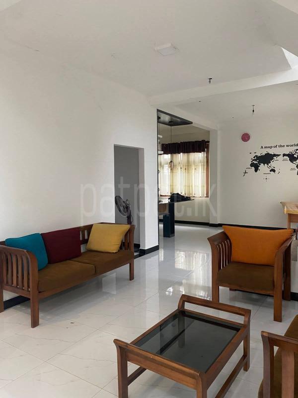 House for Sale in Gampaha ads-image-1