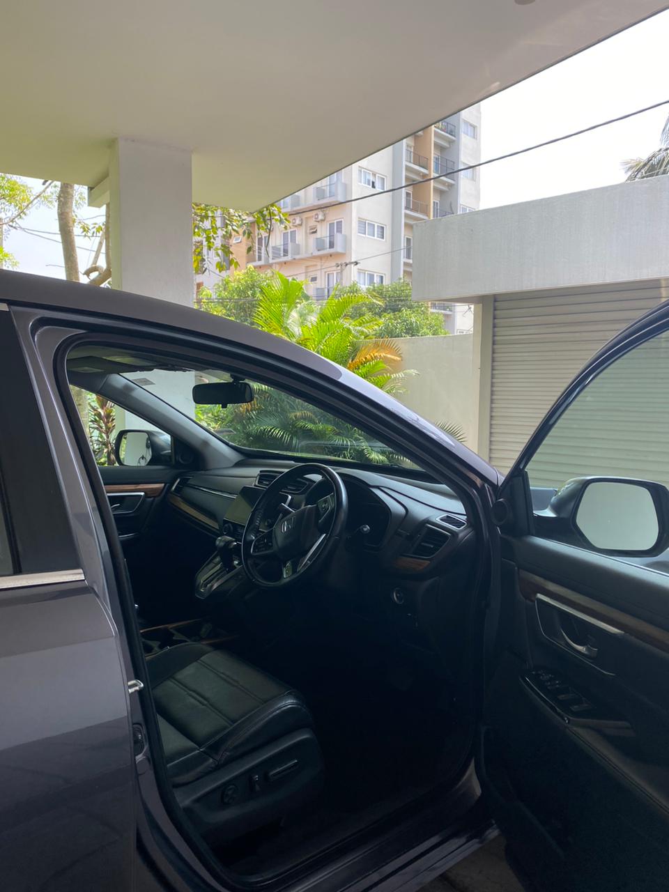 Honda CR V 2019 - பயன்படுத்தப்பட்டது SUV sale in Sri Lanka - patpat.lk