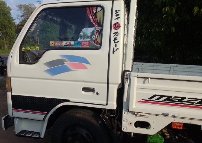 Mazda Titan 1995 - Used Truck sale in Sri Lanka - patpat.lk