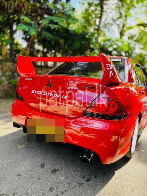 Advertisement image 4