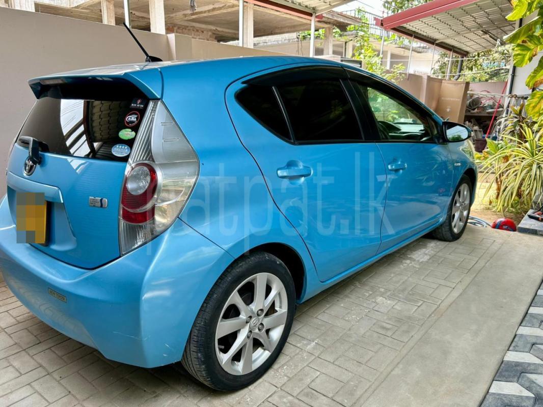 Toyota Aqua 2012 - பயன்படுத்தப்பட்டது கார் sale in Sri Lanka - patpat.lk