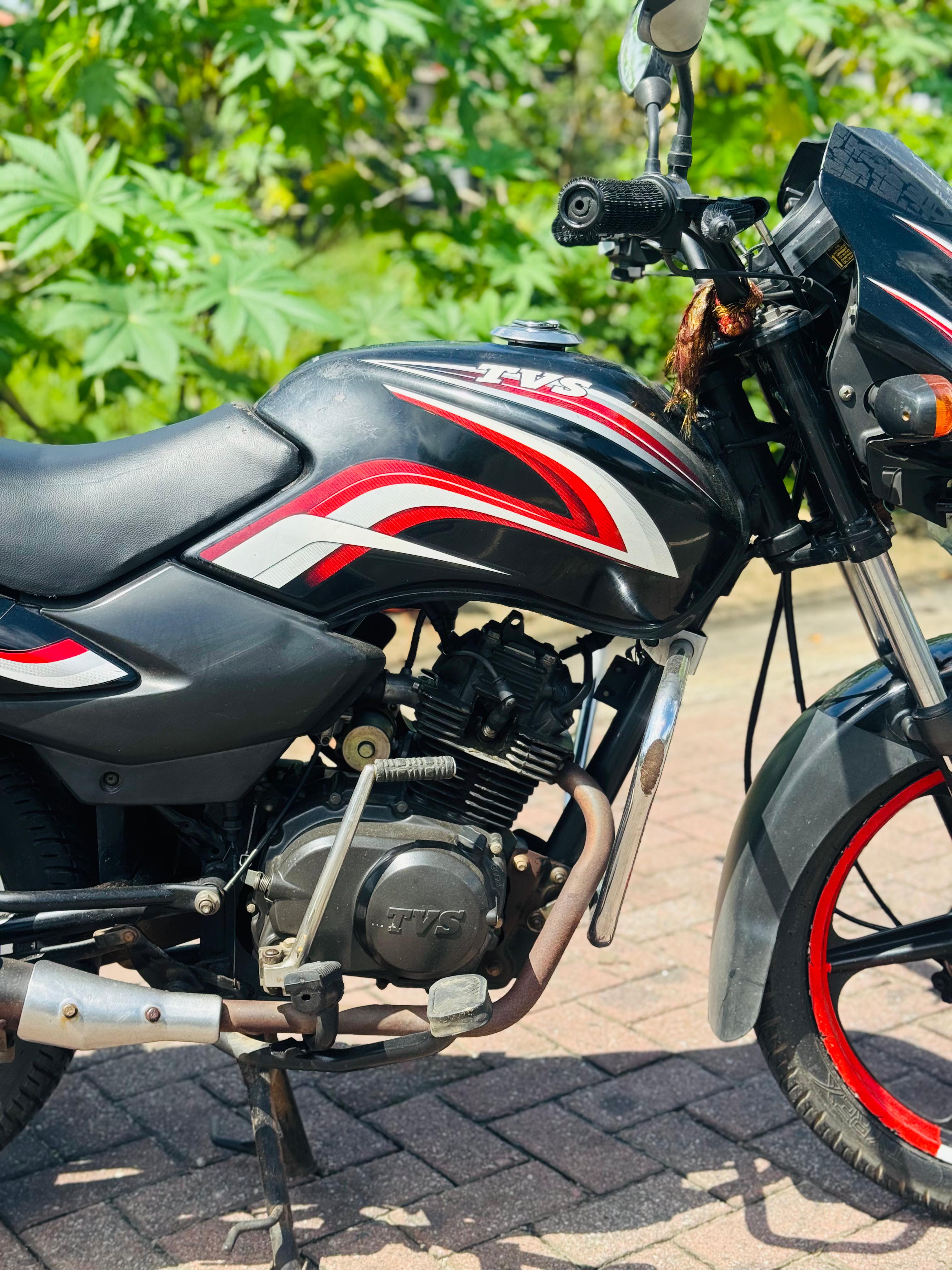 TVS Metro 2016 - பயன்படுத்தப்பட்டது பைக் sale in Sri Lanka - patpat.lk