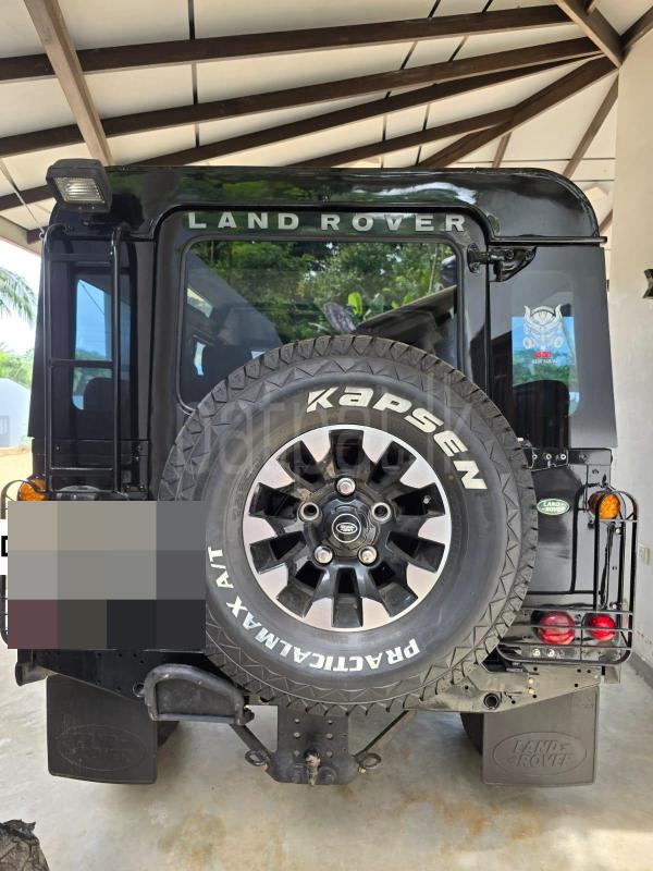 Land Rover Defender 1979 - பயன்படுத்தப்பட்டது SUV sale in Sri Lanka - patpat.lk