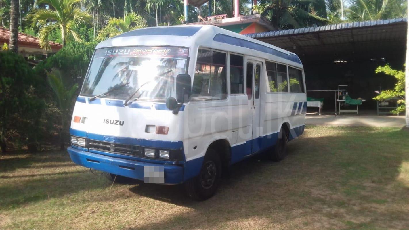 Isuzu Journey 1984 - Used Bus sale in Sri Lanka - patpat.lk