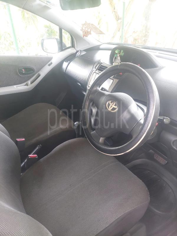 Toyota Vitz 2007 - பயன்படுத்தப்பட்டது கார் sale in Sri Lanka - patpat.lk