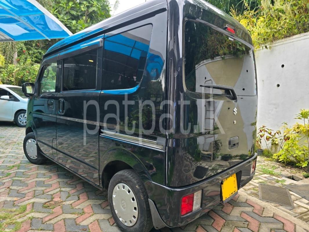 Advertisement image 3