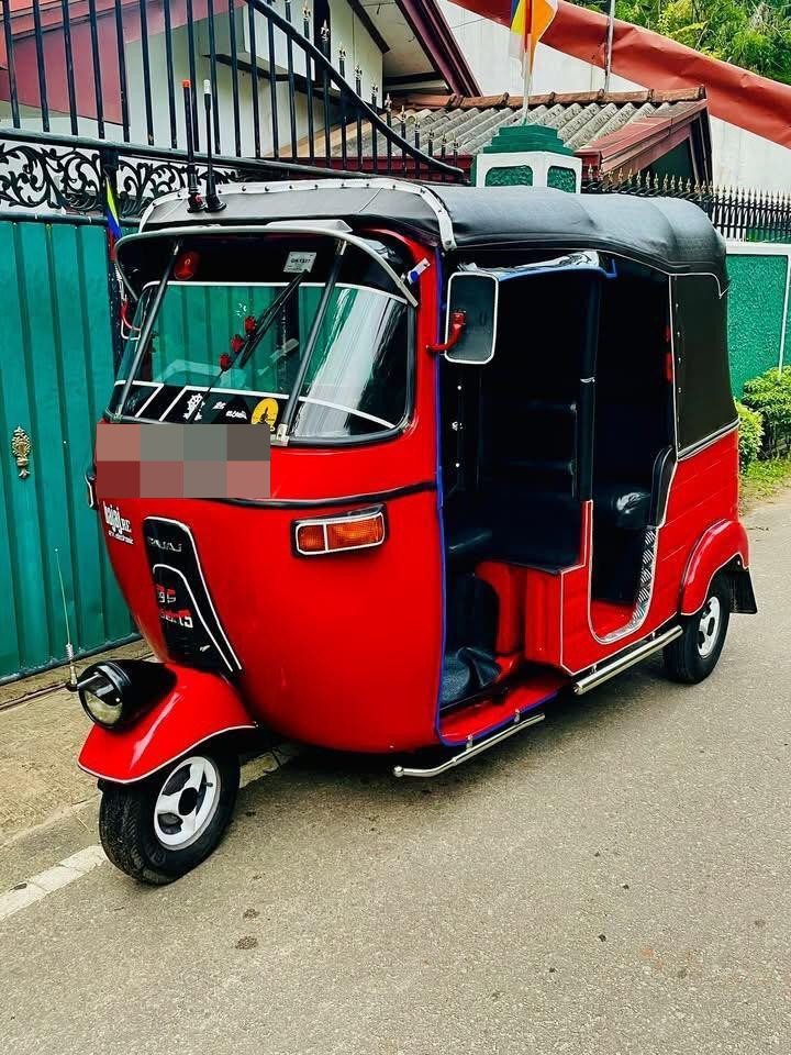 Bajaj 2 stroke 2005 - பயன்படுத்தப்பட்டது முச்சக்கர வண்டி sale in Sri Lanka - patpat.lk
