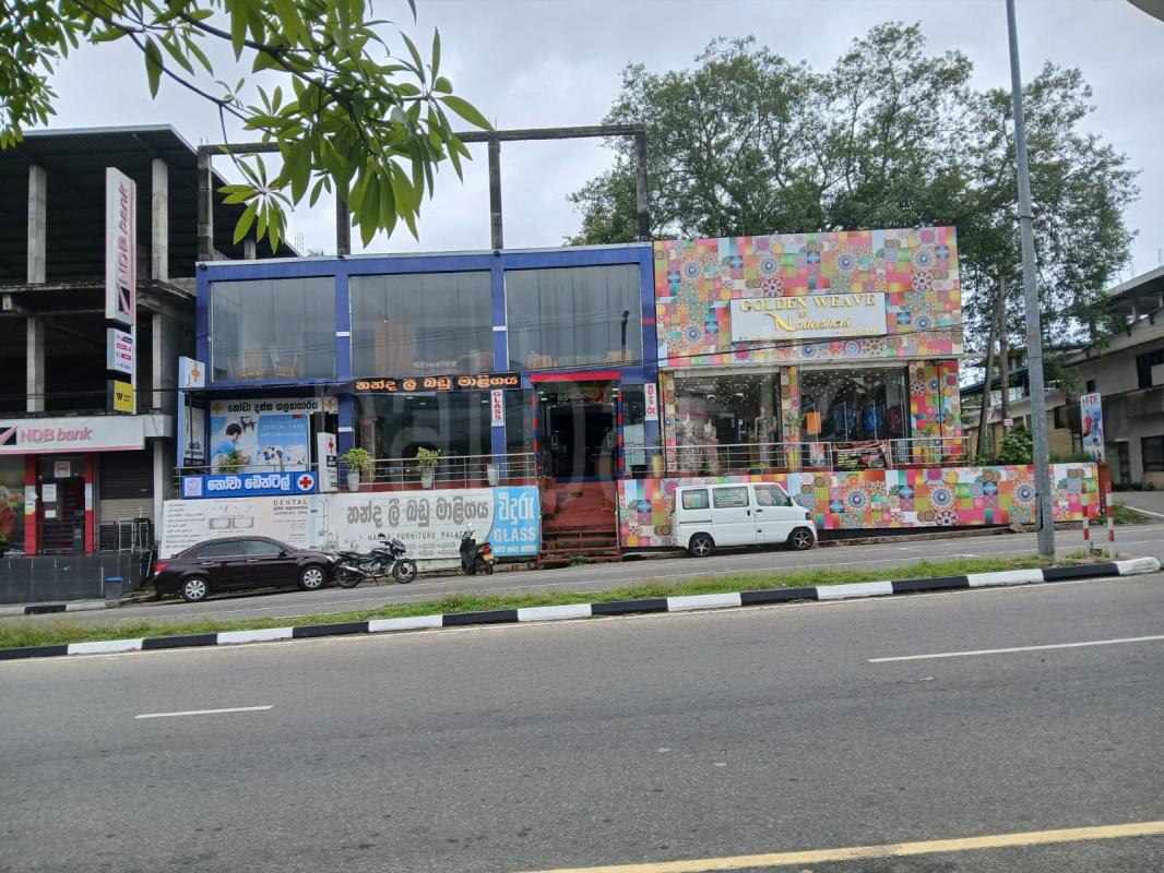 Advertisement image 3