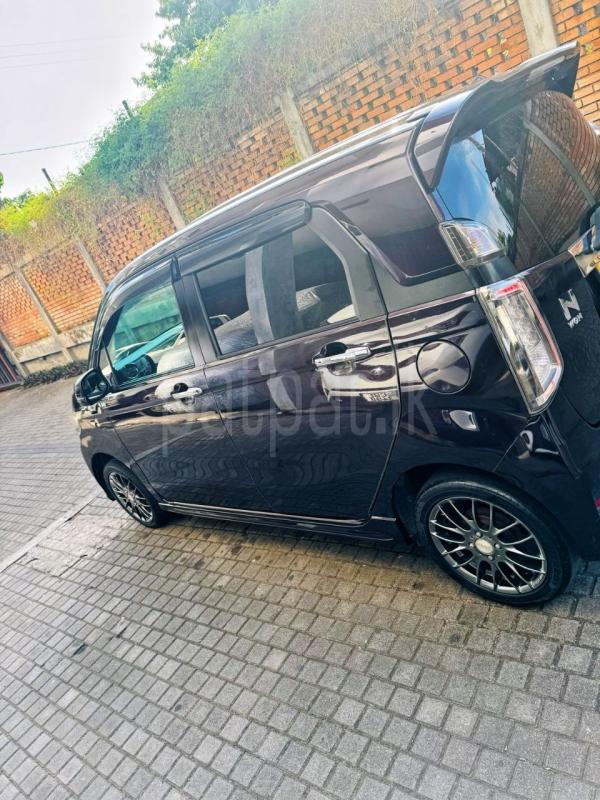 Advertisement image 3