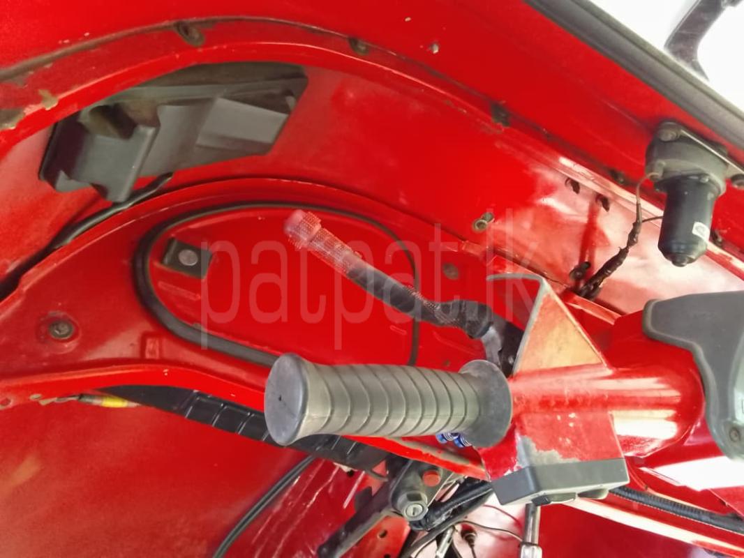 Bajaj 4 stroke 2009 - பயன்படுத்தப்பட்டது முச்சக்கர வண்டி sale in Sri Lanka - patpat.lk
