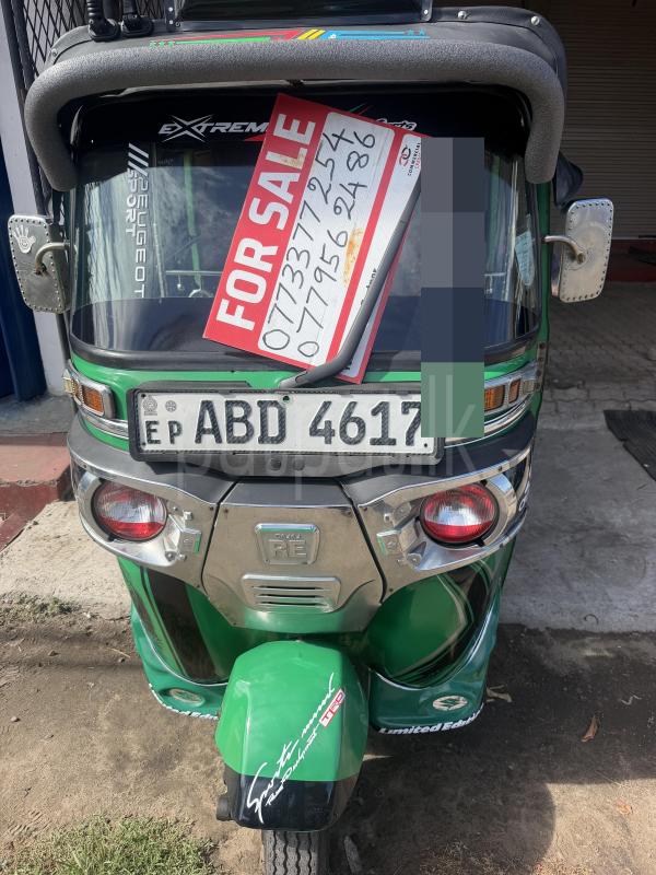 Bajaj 4 stroke 2015 - பயன்படுத்தப்பட்டது முச்சக்கர வண்டி sale in Sri Lanka - patpat.lk