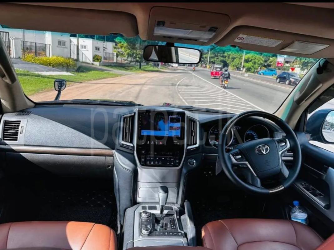 Advertisement image 4