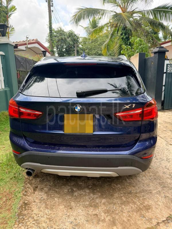 BMW x1 2017 - භාවිතා කරන ලද SUV රථය sale in Sri Lanka - patpat.lk