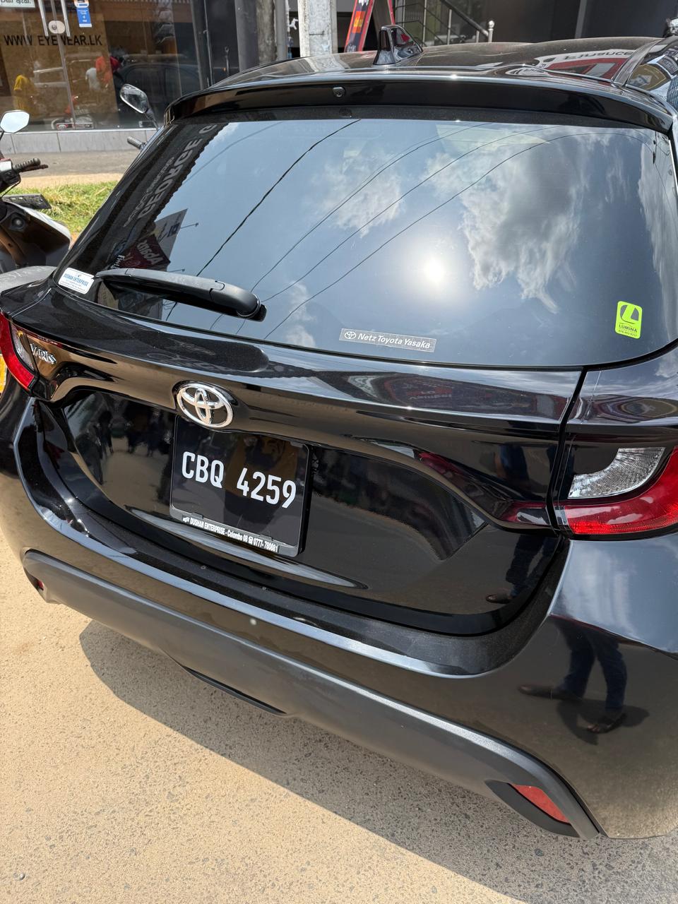 Toyota Yaris 2023 - Used Car sale in Sri Lanka - patpat.lk
