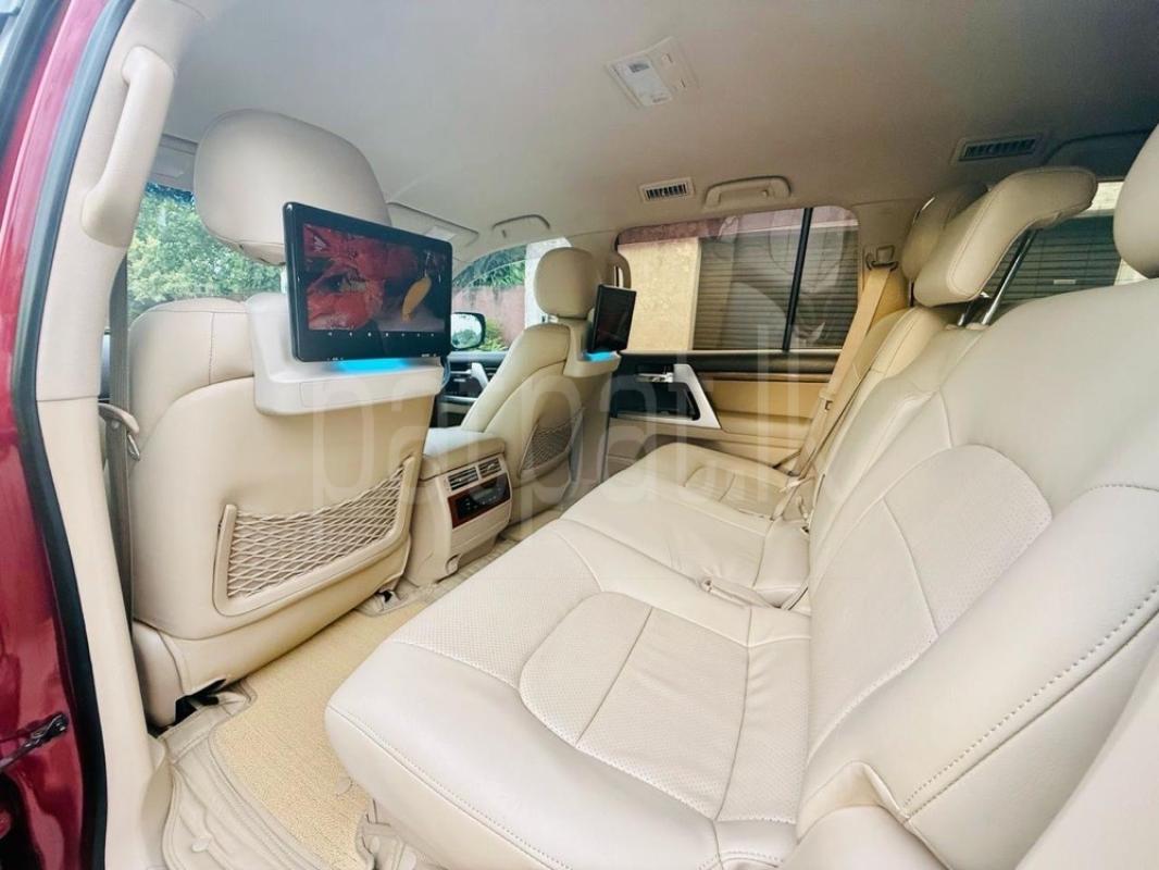 Advertisement image 5