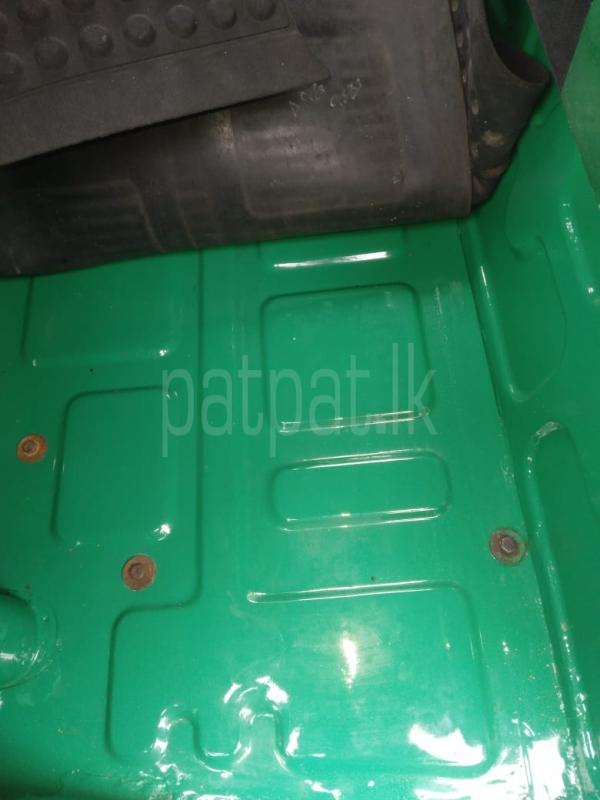 Bajaj 4 stroke 2015 - භාවිතා කරන ලද ත්‍රිරෝද රථය sale in Sri Lanka - patpat.lk