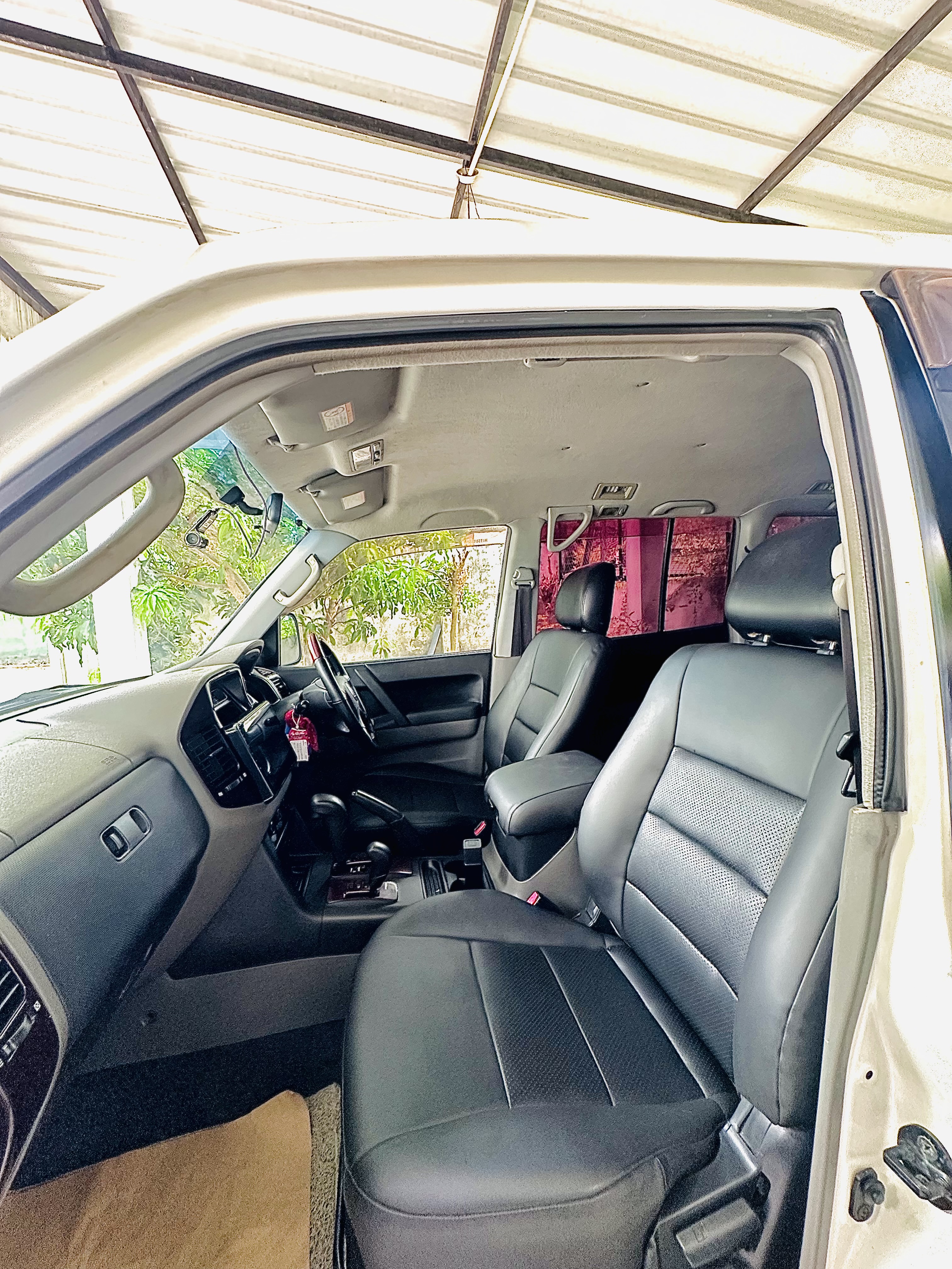 Mitsubishi Montero 2006 - Used SUV sale in Sri Lanka - patpat.lk