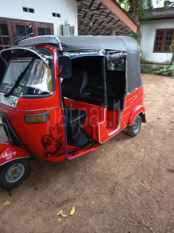 Bajaj Three Wheel 2006 - பயன்படுத்தப்பட்டது முச்சக்கர வண்டி sale in Sri Lanka - patpat.lk