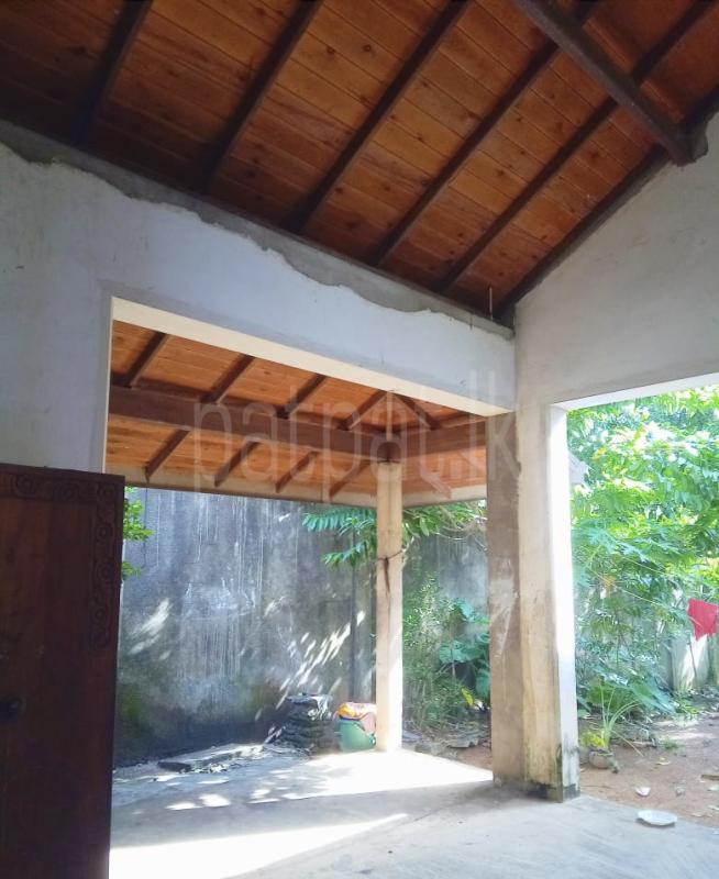 House for Sale in Gampaha ads-image-1