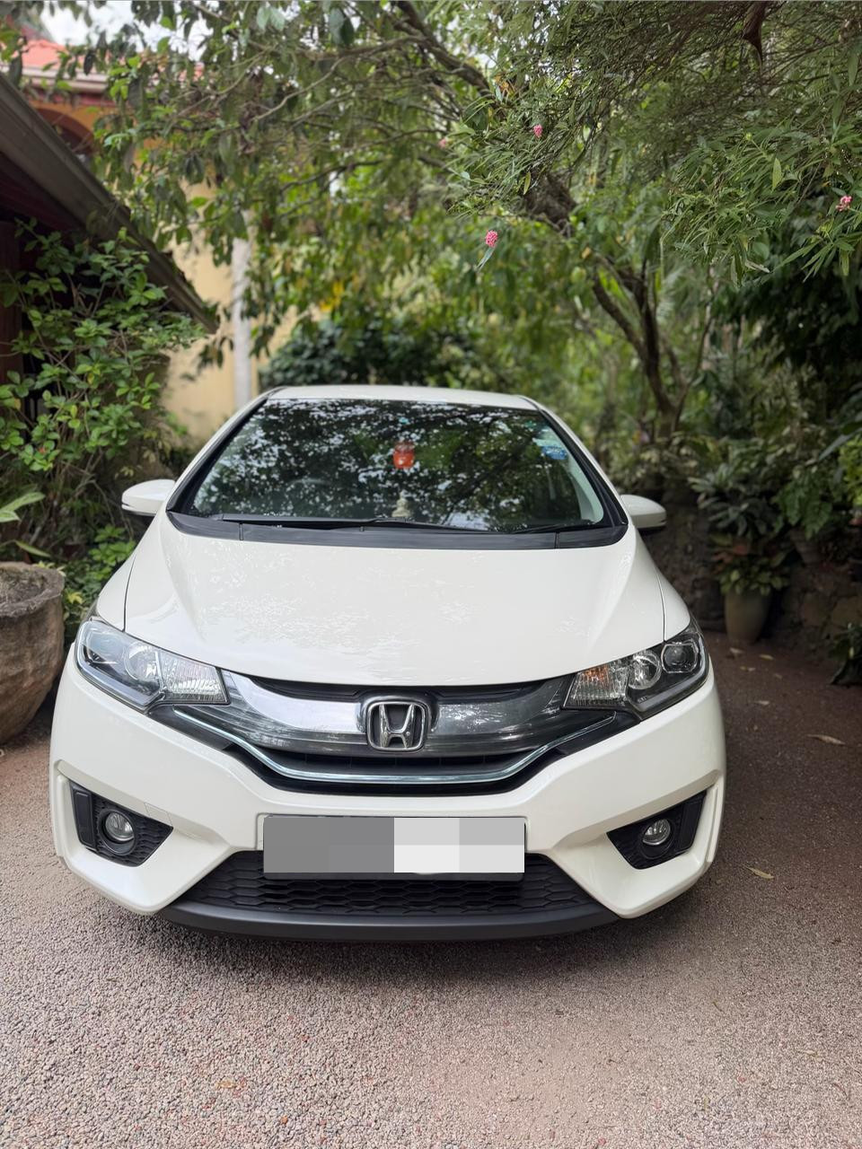 Honda Fit 2014 ads-image-1