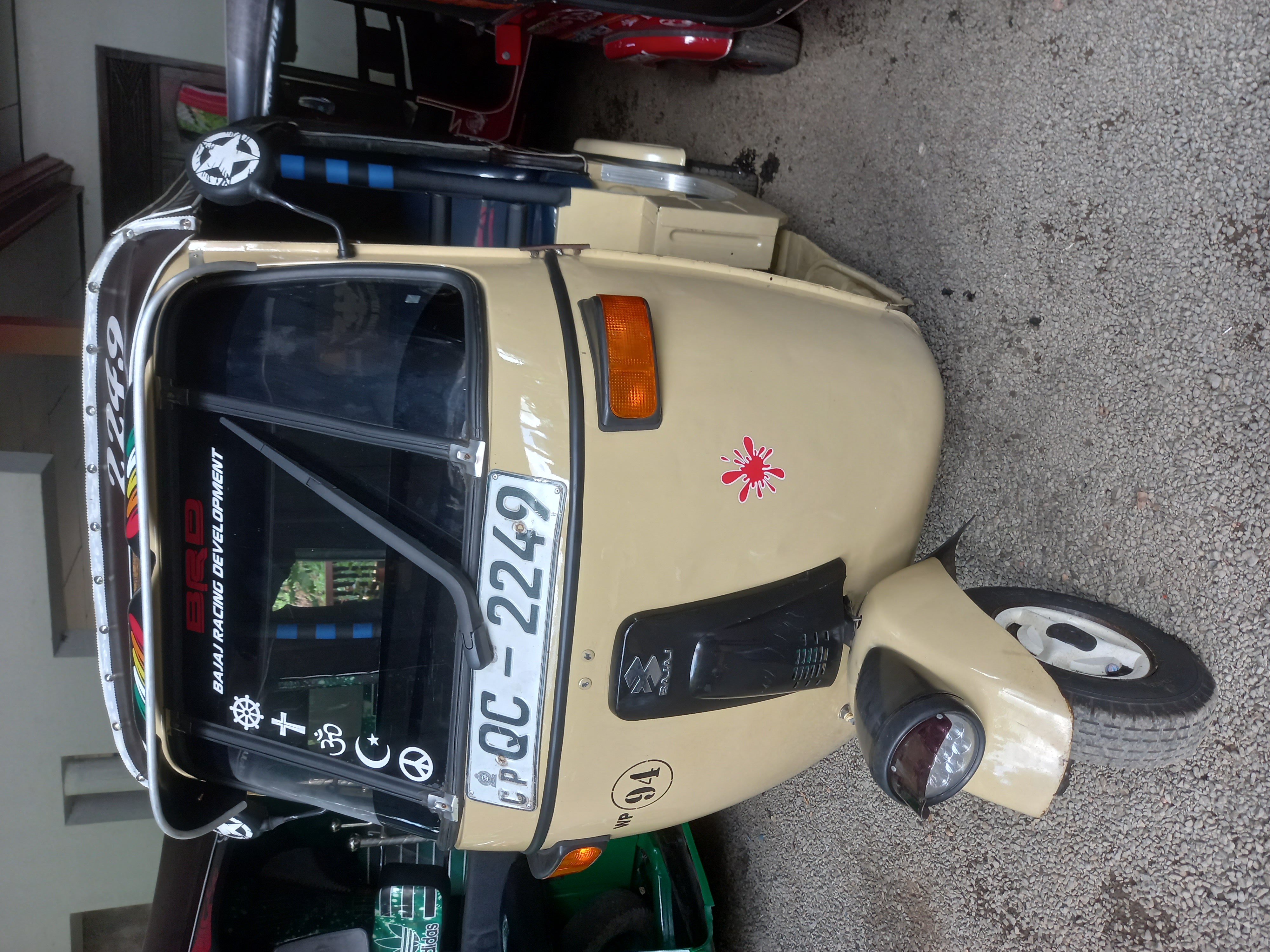 Bajaj Three Wheel 2005 - භාවිතා කරන ලද ත්‍රිරෝද රථය sale in Sri Lanka - patpat.lk